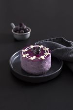 Blueberry & Peach Mini Cake - Image 3